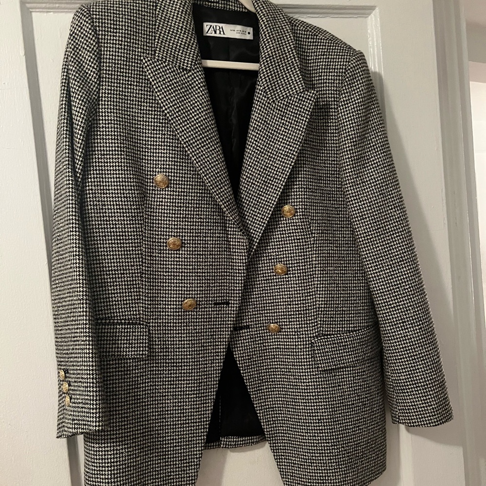 Zara XL black and white blazer